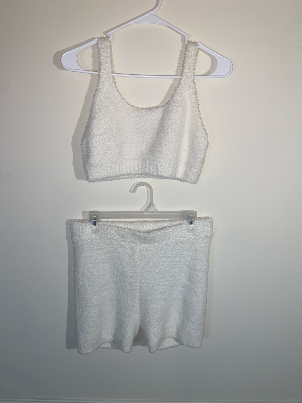 Colsie White Fuzzy Sleep Set Top Size M Bottoms Size L